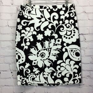 Talbots Pencil Skirt Women's Size 10 Black White Floral Textured Business Casual